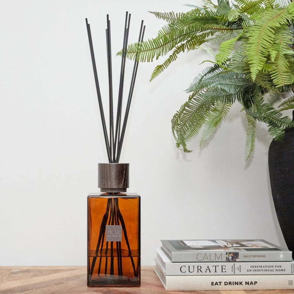Amber Extra Large Alang Alang Reed Diffuser 4 Amber Extra Large Alang Alang Reed Diffuser - Image 2