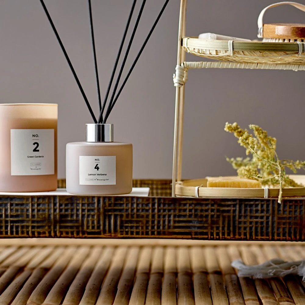 No. 2 Green Gardenia Natural Wax Scented Candle 4 No. 2 Green Gardenia Natural Wax Scented Candle - Image 2