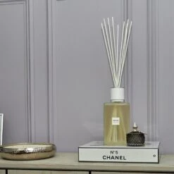 White Extra Large Alang Alang Reed Diffuser -Home Decor Store white extra large alang alang reed diffuser p2161 113135 image