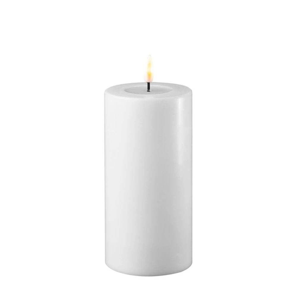 White LED Candle 7.5 X 15cm 3 White LED Candle 7.5 X 15cm