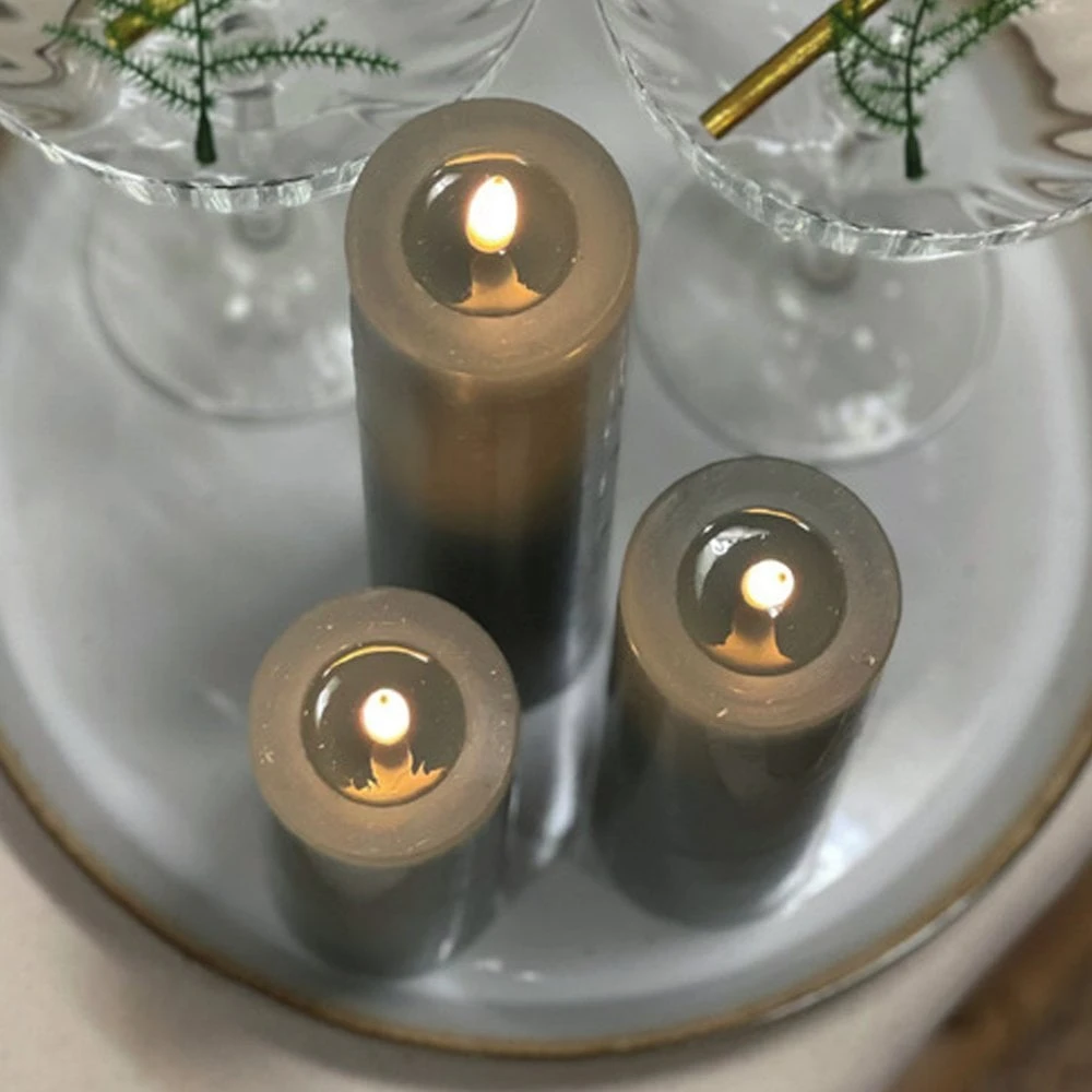 White LED Candle 7.5 X 15cm 5 White LED Candle 7.5 X 15cm - Image 3